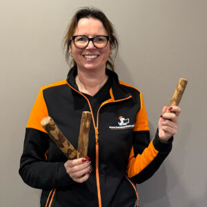 Olijfhout hond geïnfuseerd